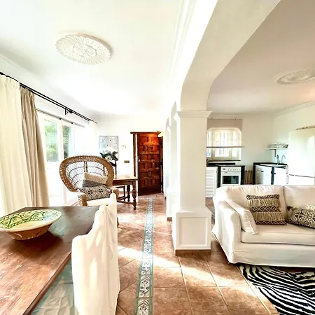 Casa Grecia Apartment *