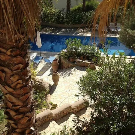 Casa Grecia Apartment *